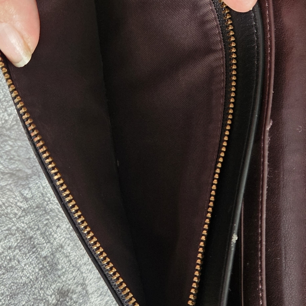 Coach Crossbody - Picture 4 of 8